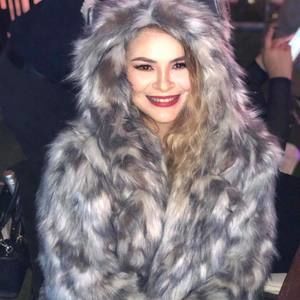 Meet your Posher, Dennys